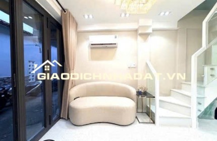 NHÀ GẦN NGÃ TƯ HÀNG XANH - ĐINH BỘ LĨNH THÔNG XÔ VIẾT NGHỆ TĨNH - BÌNH THẠNH